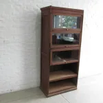 Lote: 97 - Lote: 97 - Biblioteca Thompson