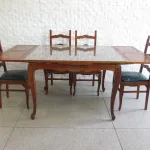 Lote: 103 - Lote: 103 - Mesa de comedor