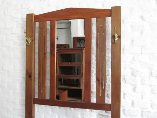 Lote: 49 - Lote: 49 - Perchero