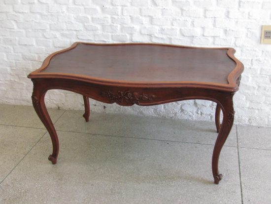 Lote: 52 - Lote: 52 - Mesa de sala