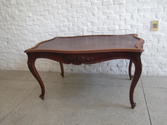 Lote: 52 - Lote: 52 - Mesa de sala