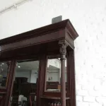 Lote: 111 - Lote: 111 - Aparador con alzada