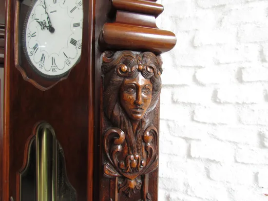 Lote: 84 - Lote: 84 - Reloj de pie