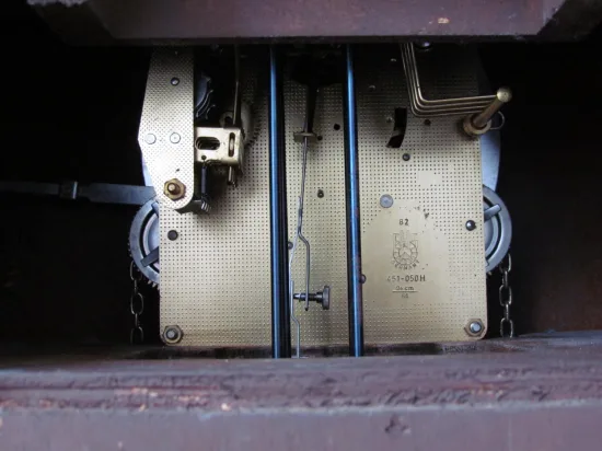 Lote: 84 - Lote: 84 - Reloj de pie