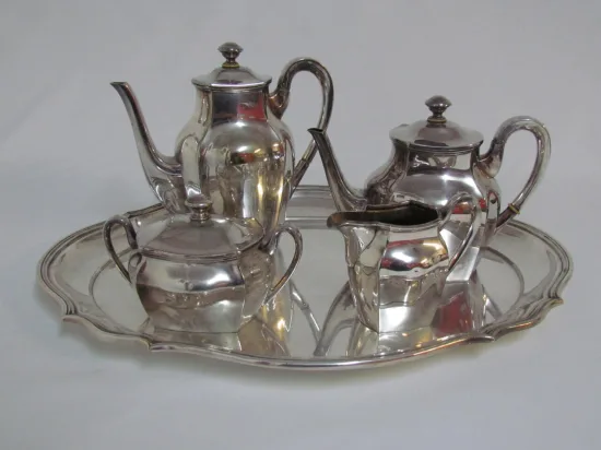 Lote: 71 - Lote: 71 - Juego de servir