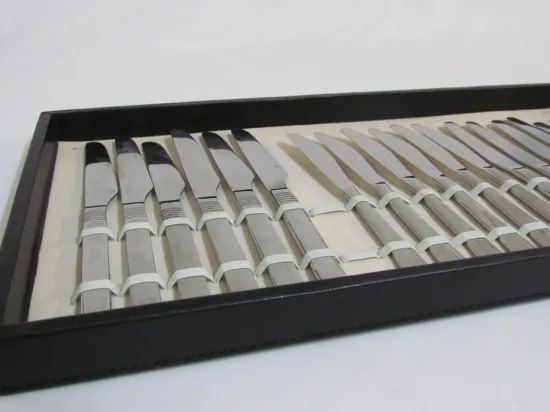 Lote: 14 - Lote: 14 - Cubiertos