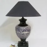 Lote: 32 - Lote: 32 - Lámpara y cenicero