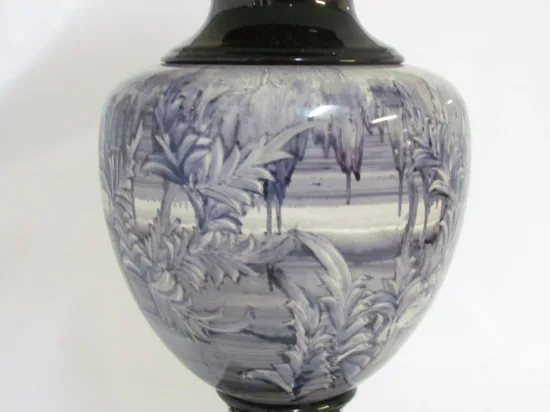 Lote: 32 - Lote: 32 - Lámpara y cenicero