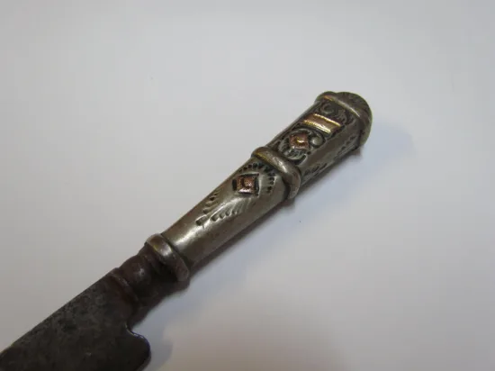 Lote: 130 - Lote: 130 - Cuchillo verijero