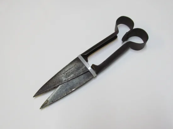 Lote: 268 - Lote: 268 - Tijera de tuzar