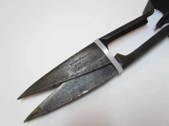 Lote: 268 - Lote: 268 - Tijera de tuzar