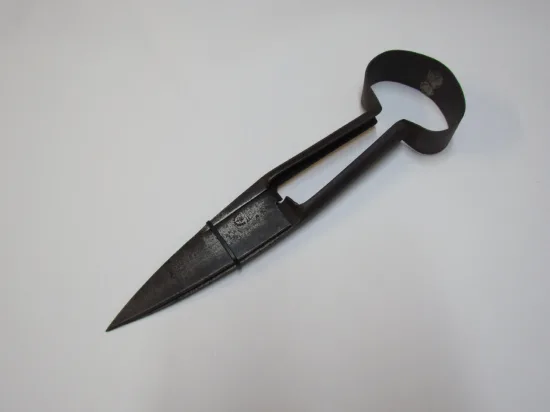 Lote: 270 - Lote: 270 - Tijera de tuzar