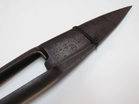 Lote: 270 - Lote: 270 - Tijera de tuzar