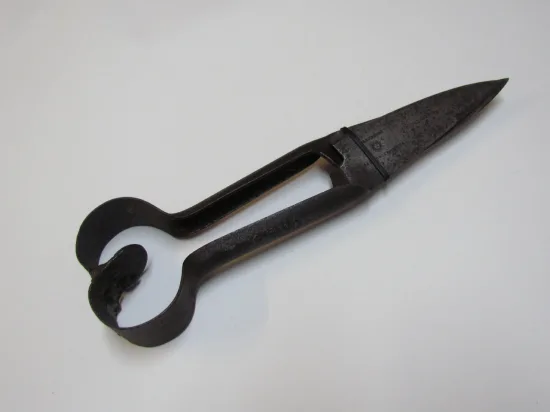 Lote: 271 - Lote: 271 - Tijera de tuzar