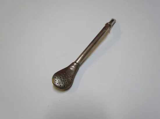 Lote: 56 - Lote: 56 - Mate y bombilla