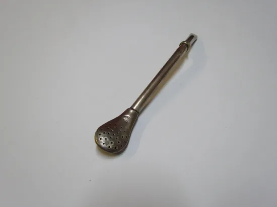 Lote: 56 - Lote: 56 - Mate y bombilla