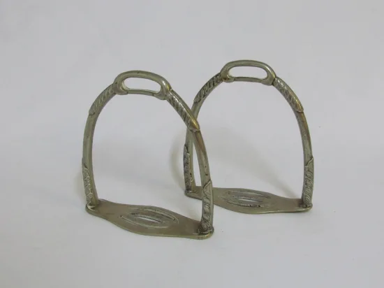 Lote: 70 - Lote: 70 - Estribos