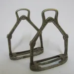 Lote: 75 - Lote: 75 - Estribos
