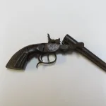 Lote: 234 - Lote: 234 - Pistola