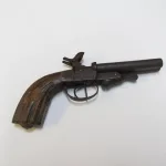 Lote: 235 - Lote: 235 - Pistola