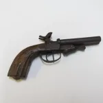 Lote: 235 - Lote: 235 - Pistola