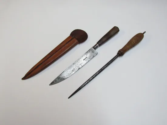 Lote: 131 - Lote: 131 - Cuchillo criollo y chaira