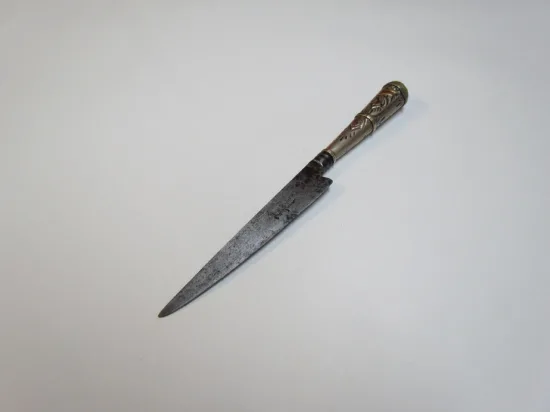 Lote: 126 - Lote: 126 - Cuchillo verijero