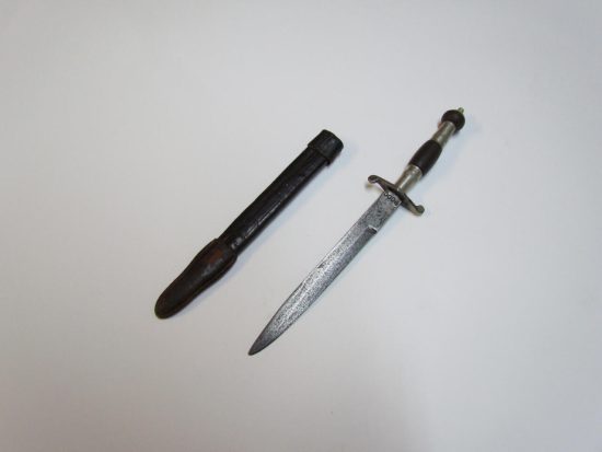 Lote: 122 - Lote: 122 - Cuchillo