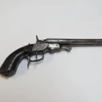 Lote: 232 - Lote: 232 - Pistola