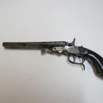 Lote: 232 - Lote: 232 - Pistola