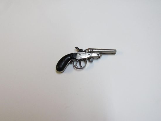Lote: 233 - Lote: 233 - Pistola