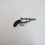 Lote: 233 - Lote: 233 - Pistola