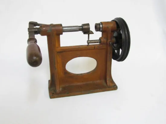 Lote: 276 - Lote: 276 - Cargador de cartuchos