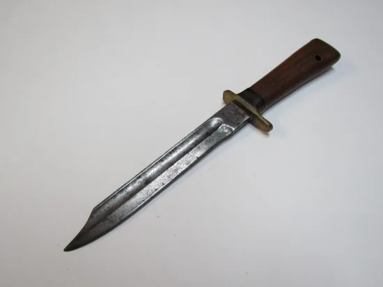 Lote: 124 - Lote: 124 - Cuchillo