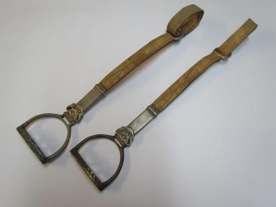 Lote: 80 - Lote: 80 - Estriberas con estribos