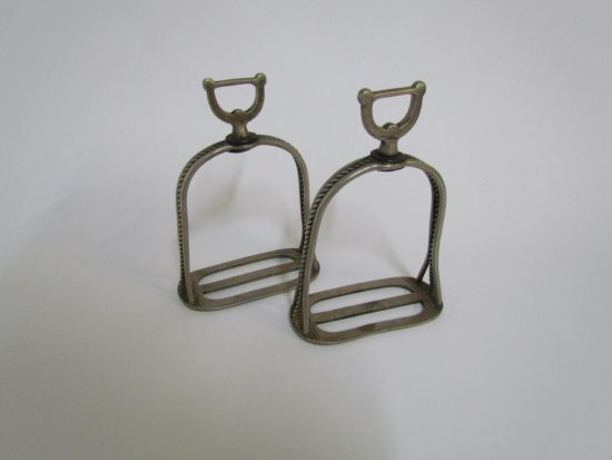 Lote: 76 - Lote: 76 - Estribos
