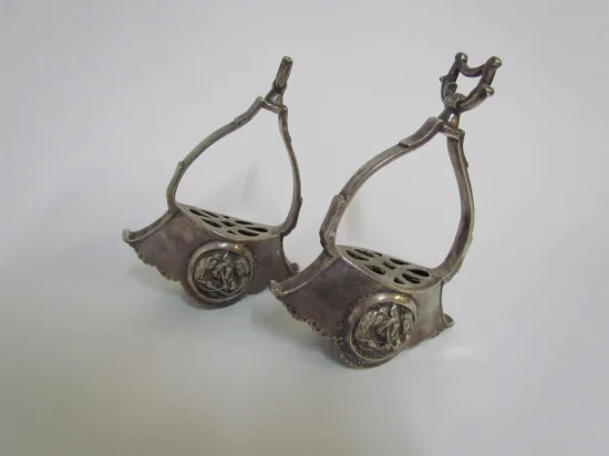 Lote: 77 - Lote: 77 - Estribos