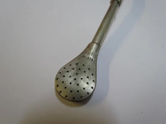 Lote: 55 - Lote: 55 - Mate y bombilla