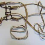 Lote: 256 - Lote: 256 - Cabezada, riendas,pechera  y freno