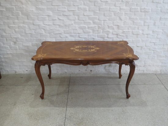 Lote: 49 - Lote: 49 - Mesa de sala