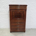 Lote: 55 - Lote: 55 - Mueble secreter