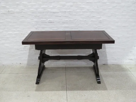 Lote: 69 - Lote: 69 - Mesa libro
