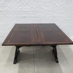 Lote: 69 - Lote: 69 - Mesa libro