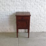 Lote: 53 - Lote: 53 - Mesa de luz