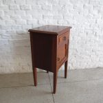 Lote: 53 - Lote: 53 - Mesa de luz