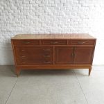 Lote: 24 - Lote: 24 - Cómoda