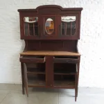 Lote: 30 - Lote: 30 - Aparador