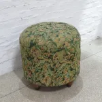 Lote: 85 - Lote: 85 - Sillón y puff