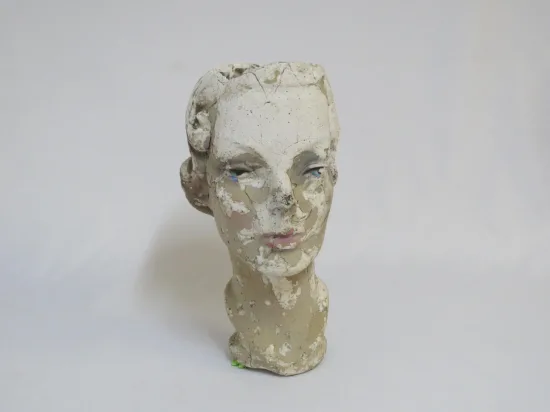 Lote: 33 - Lote: 33 - Cabeza de maniquí