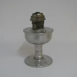 Lote: 105 - Lote: 105 - Lámpara
